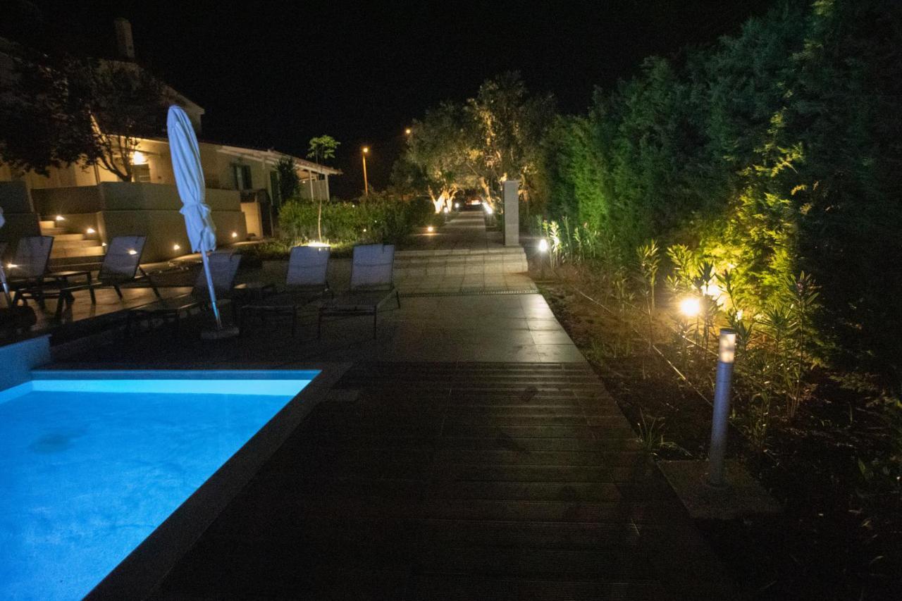 8 Boutique Suites Nea Poteidaia Exterior foto